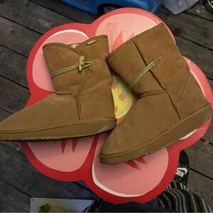 Emu boots for women